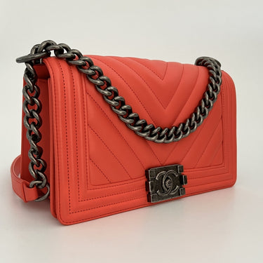 Chanel orange Boy ref. 7711