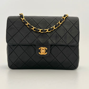 Chanel mid flap black vintage ref. 7933