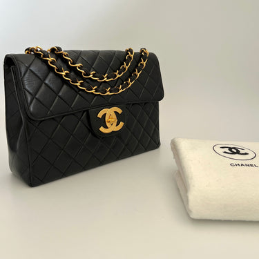 Chanel Jumbo black leather vintage ref. 7942