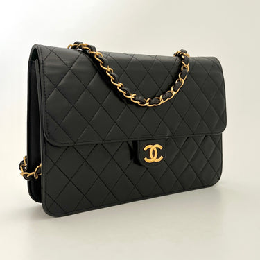 Chanel mid flap black vintage ref. 7939